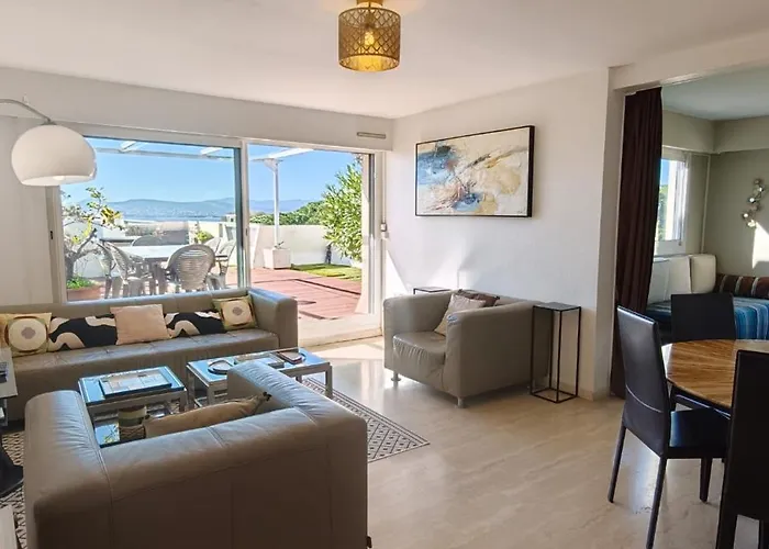 Apartment Exceptional Rooftop Terrace With Panoramic Sea View Saint-Raphael (Var)